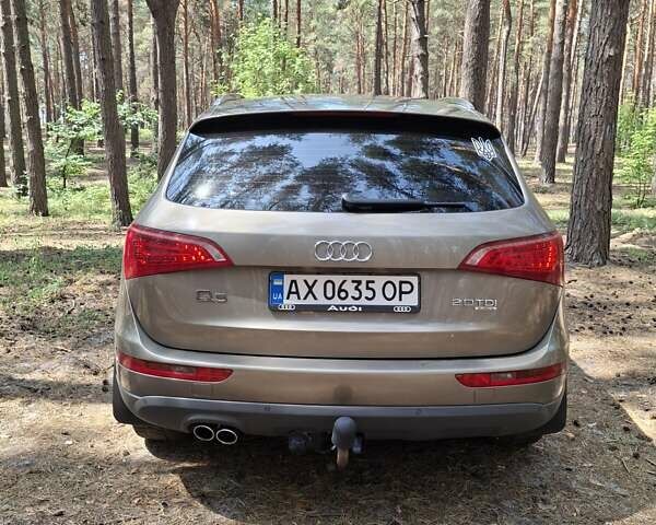 Бежевый Ауди Ку 5, объемом двигателя 1.97 л и пробегом 253 тыс. км за 15700 $, фото 5 на Automoto.ua