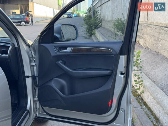 Бежевый Ауди Ку 5, объемом двигателя 2 л и пробегом 223 тыс. км за 13400 $, фото 31 на Automoto.ua