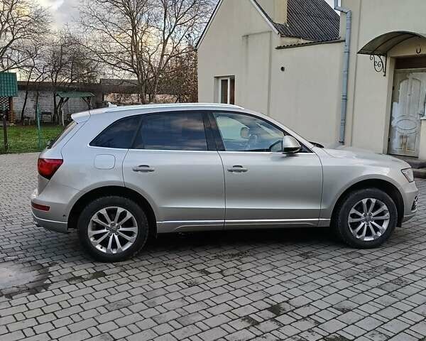 Бежевий Ауді Ку 5, об'ємом двигуна 1.98 л та пробігом 272 тис. км за 15200 $, фото 6 на Automoto.ua