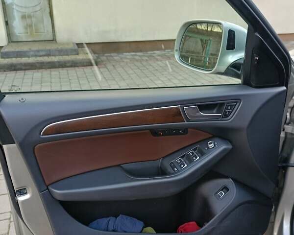 Бежевий Ауді Ку 5, об'ємом двигуна 1.98 л та пробігом 272 тис. км за 15200 $, фото 9 на Automoto.ua