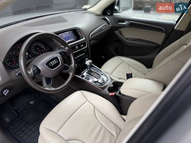 Бежевий Ауді Ку 5, об'ємом двигуна 1.98 л та пробігом 212 тис. км за 13700 $, фото 29 на Automoto.ua