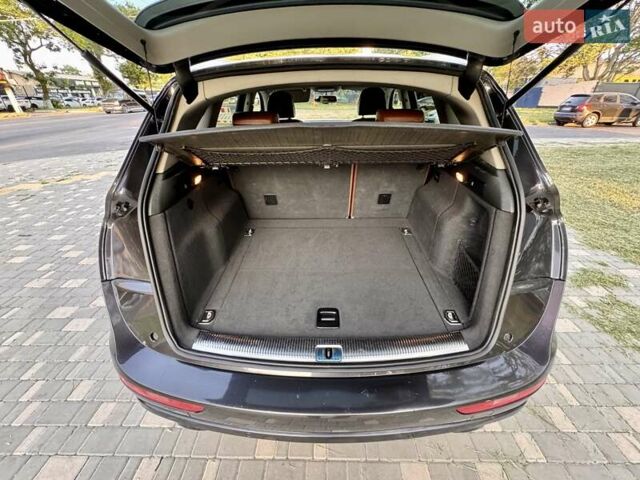 Черный Ауди Ку 5, объемом двигателя 3.2 л и пробегом 154 тыс. км за 12700 $, фото 85 на Automoto.ua