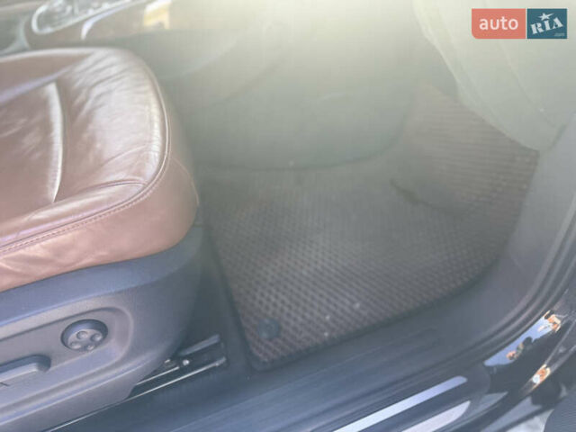 Черный Ауди Ку 5, объемом двигателя 2.97 л и пробегом 290 тыс. км за 14600 $, фото 12 на Automoto.ua