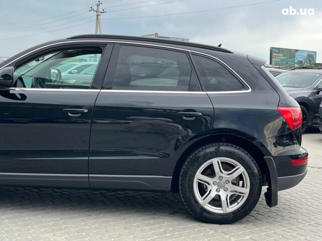 Черный Ауди Ку 5, объемом двигателя 2 л и пробегом 320 тыс. км за 12690 $, фото 4 на Automoto.ua