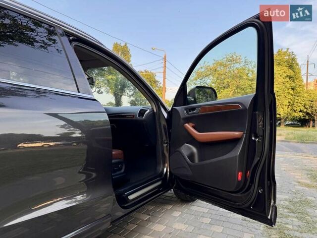 Черный Ауди Ку 5, объемом двигателя 3.2 л и пробегом 154 тыс. км за 12700 $, фото 42 на Automoto.ua