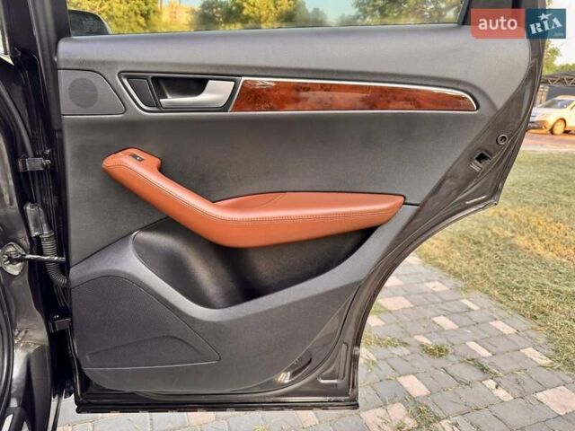 Черный Ауди Ку 5, объемом двигателя 3.2 л и пробегом 154 тыс. км за 12700 $, фото 64 на Automoto.ua