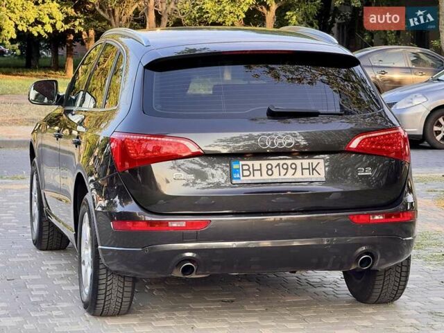 Черный Ауди Ку 5, объемом двигателя 3.2 л и пробегом 154 тыс. км за 12700 $, фото 11 на Automoto.ua