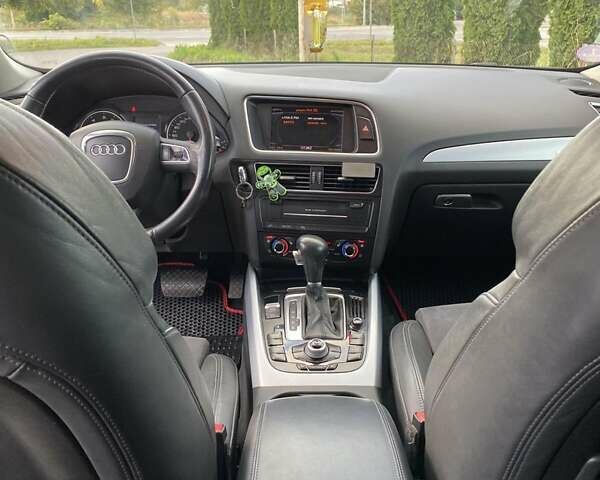 Черный Ауди Ку 5, объемом двигателя 1.98 л и пробегом 211 тыс. км за 13200 $, фото 11 на Automoto.ua