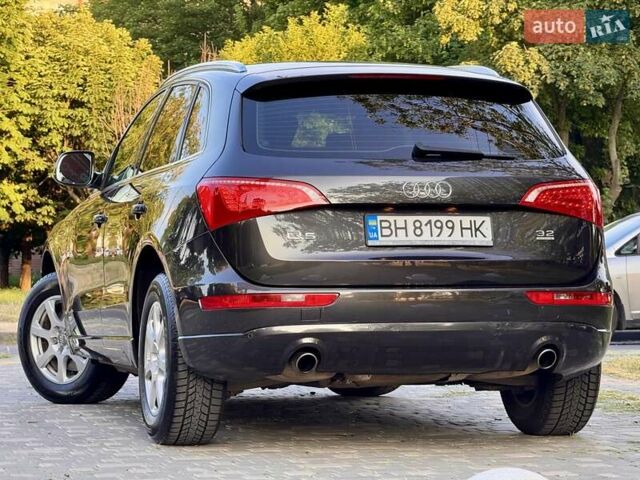 Черный Ауди Ку 5, объемом двигателя 3.2 л и пробегом 154 тыс. км за 12700 $, фото 29 на Automoto.ua