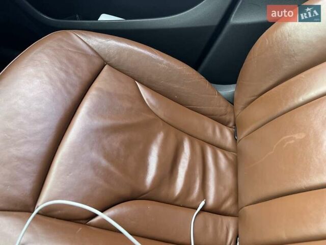 Черный Ауди Ку 5, объемом двигателя 1.98 л и пробегом 212 тыс. км за 11500 $, фото 4 на Automoto.ua