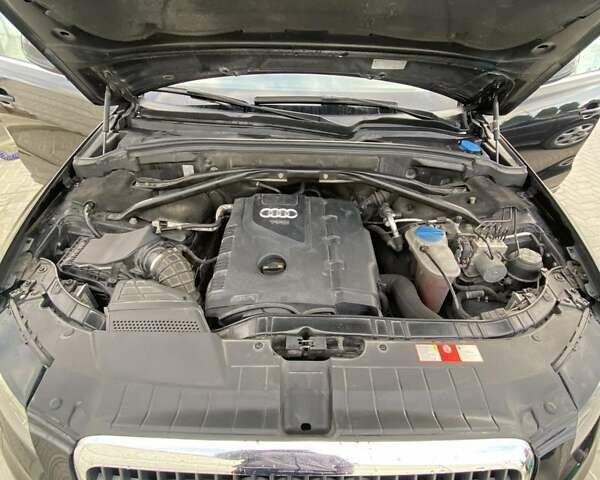 Черный Ауди Ку 5, объемом двигателя 1.98 л и пробегом 211 тыс. км за 13200 $, фото 6 на Automoto.ua