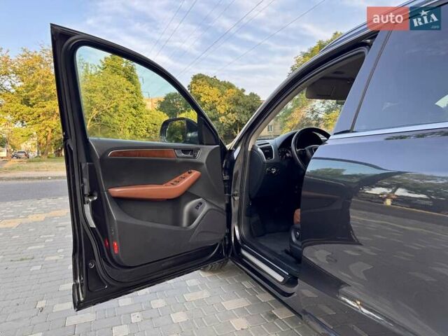 Черный Ауди Ку 5, объемом двигателя 3.2 л и пробегом 154 тыс. км за 12700 $, фото 52 на Automoto.ua