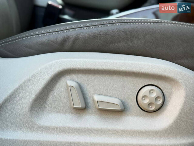 Черный Ауди Ку 5, объемом двигателя 2.97 л и пробегом 183 тыс. км за 15700 $, фото 13 на Automoto.ua