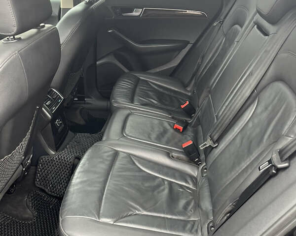 Черный Ауди Ку 5, объемом двигателя 1.98 л и пробегом 260 тыс. км за 12600 $, фото 12 на Automoto.ua