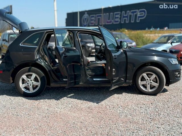 Чорний Ауді Ку 5, об'ємом двигуна 2 л та пробігом 292 тис. км за 9990 $, фото 32 на Automoto.ua