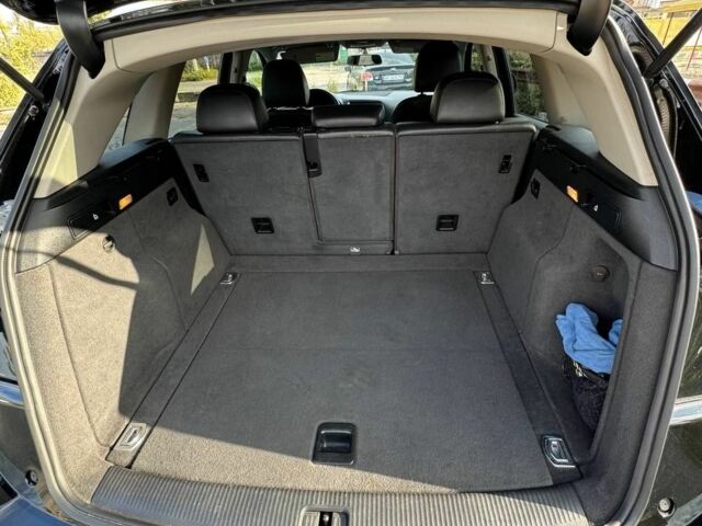 Черный Ауди Ку 5, объемом двигателя 2 л и пробегом 245 тыс. км за 11500 $, фото 14 на Automoto.ua