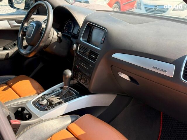 Чорний Ауді Ку 5, об'ємом двигуна 2 л та пробігом 292 тис. км за 9990 $, фото 14 на Automoto.ua