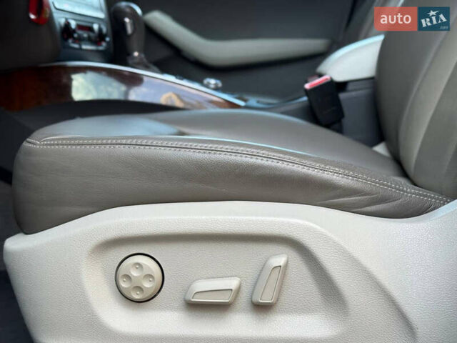 Черный Ауди Ку 5, объемом двигателя 2.97 л и пробегом 183 тыс. км за 15700 $, фото 16 на Automoto.ua