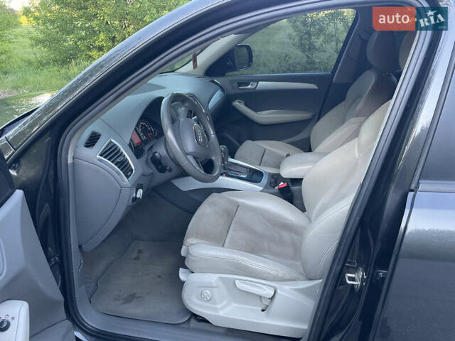 Черный Ауди Ку 5, объемом двигателя 1.97 л и пробегом 288 тыс. км за 12800 $, фото 11 на Automoto.ua