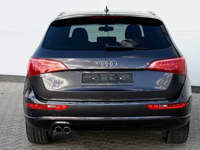 Черный Ауди Ку 5, объемом двигателя 3.2 л и пробегом 191 тыс. км за 8100 $, фото 8 на Automoto.ua