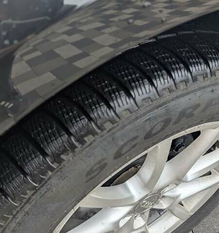 Черный Ауди Ку 5, объемом двигателя 1.98 л и пробегом 351 тыс. км за 9450 $, фото 13 на Automoto.ua