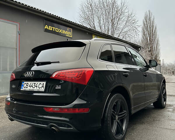Черный Ауди Ку 5, объемом двигателя 3.2 л и пробегом 239 тыс. км за 13499 $, фото 4 на Automoto.ua