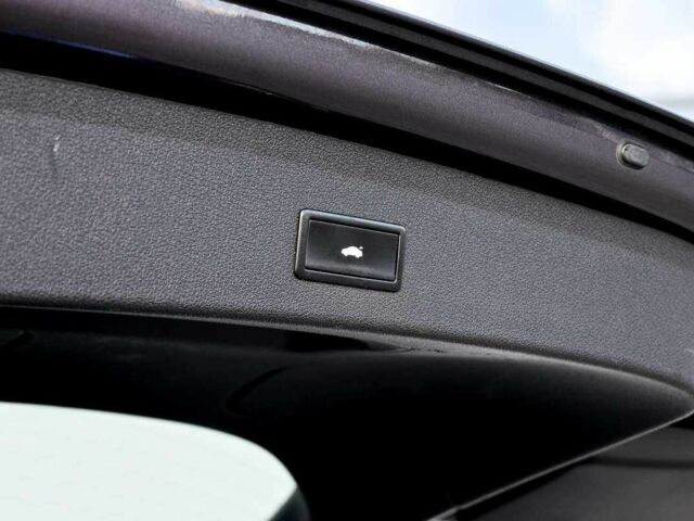 Черный Ауди Ку 5, объемом двигателя 3.2 л и пробегом 191 тыс. км за 8100 $, фото 14 на Automoto.ua