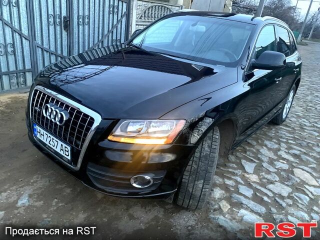 Черный Ауди Ку 5, объемом двигателя 2 л и пробегом 134 тыс. км за 12800 $, фото 1 на Automoto.ua