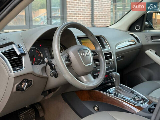 Черный Ауди Ку 5, объемом двигателя 2.97 л и пробегом 183 тыс. км за 15700 $, фото 14 на Automoto.ua