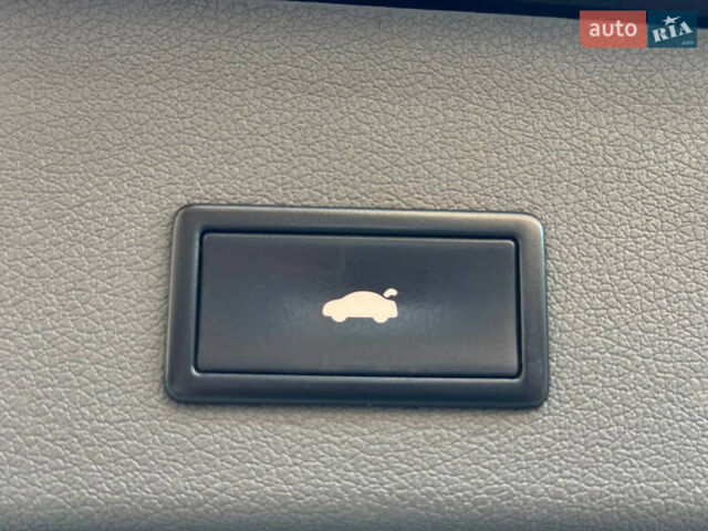 Черный Ауди Ку 5, объемом двигателя 2.97 л и пробегом 183 тыс. км за 15700 $, фото 56 на Automoto.ua