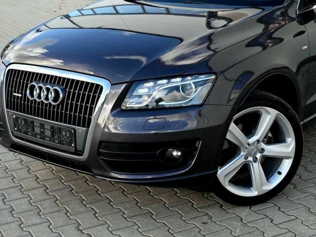 Черный Ауди Ку 5, объемом двигателя 3.2 л и пробегом 191 тыс. км за 8100 $, фото 3 на Automoto.ua