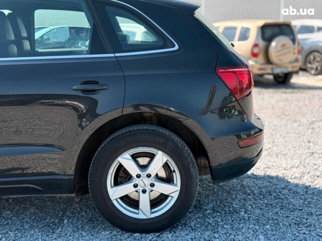 Чорний Ауді Ку 5, об'ємом двигуна 2 л та пробігом 292 тис. км за 9990 $, фото 5 на Automoto.ua