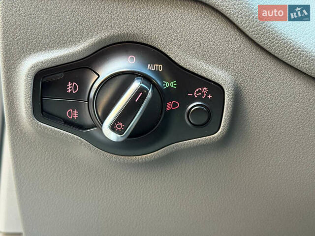 Черный Ауди Ку 5, объемом двигателя 2.97 л и пробегом 183 тыс. км за 15700 $, фото 36 на Automoto.ua