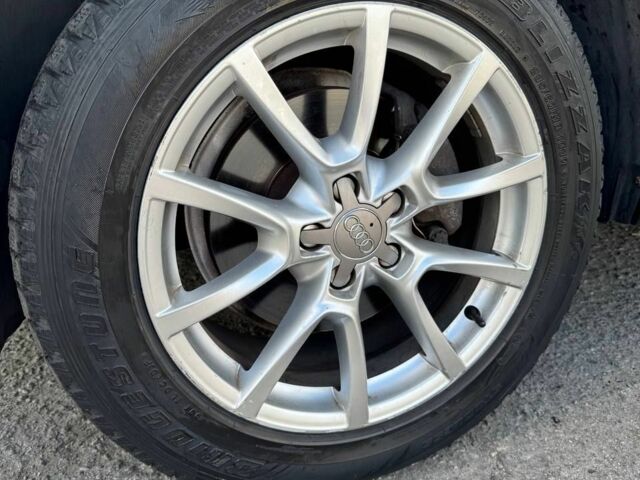 Черный Ауди Ку 5, объемом двигателя 2 л и пробегом 245 тыс. км за 11500 $, фото 13 на Automoto.ua