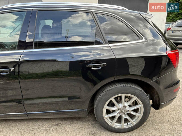 Черный Ауди Ку 5, объемом двигателя 2 л и пробегом 232 тыс. км за 11500 $, фото 4 на Automoto.ua