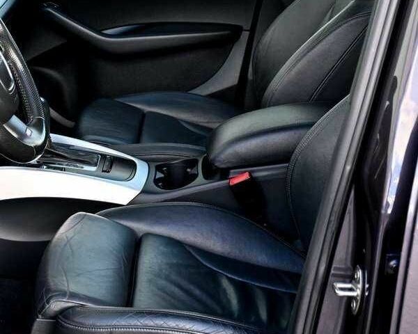 Черный Ауди Ку 5, объемом двигателя 3.2 л и пробегом 191 тыс. км за 8100 $, фото 16 на Automoto.ua