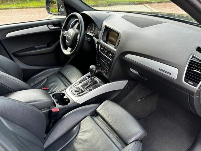 Черный Ауди Ку 5, объемом двигателя 0 л и пробегом 277 тыс. км за 3500 $, фото 6 на Automoto.ua