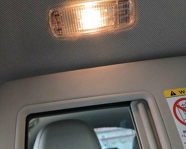 Чорний Ауді Ку 5, об'ємом двигуна 2 л та пробігом 160 тис. км за 12000 $, фото 13 на Automoto.ua