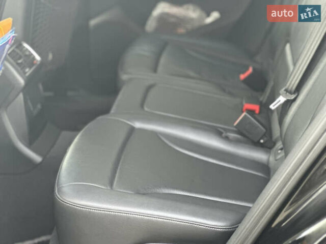 Черный Ауди Ку 5, объемом двигателя 2 л и пробегом 62 тыс. км за 15500 $, фото 34 на Automoto.ua