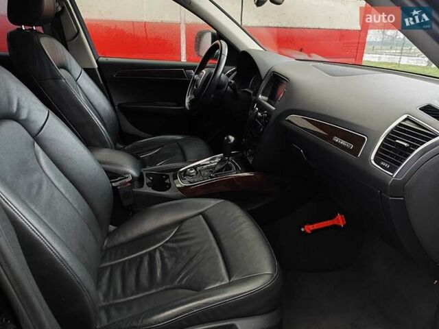 Черный Ауди Ку 5, объемом двигателя 2 л и пробегом 206 тыс. км за 16500 $, фото 9 на Automoto.ua