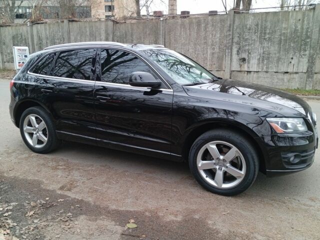 Черный Ауди Ку 5, объемом двигателя 2 л и пробегом 198 тыс. км за 10900 $, фото 3 на Automoto.ua