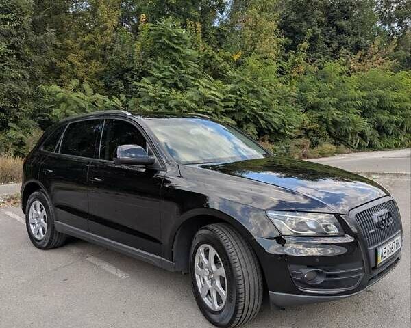 Черный Ауди Ку 5, объемом двигателя 1.98 л и пробегом 235 тыс. км за 14500 $, фото 2 на Automoto.ua