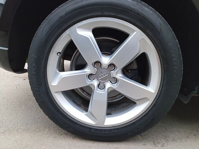 Черный Ауди Ку 5, объемом двигателя 2 л и пробегом 198 тыс. км за 10900 $, фото 14 на Automoto.ua