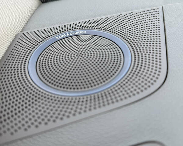 Черный Ауди Ку 5, объемом двигателя 1.98 л и пробегом 233 тыс. км за 9900 $, фото 17 на Automoto.ua