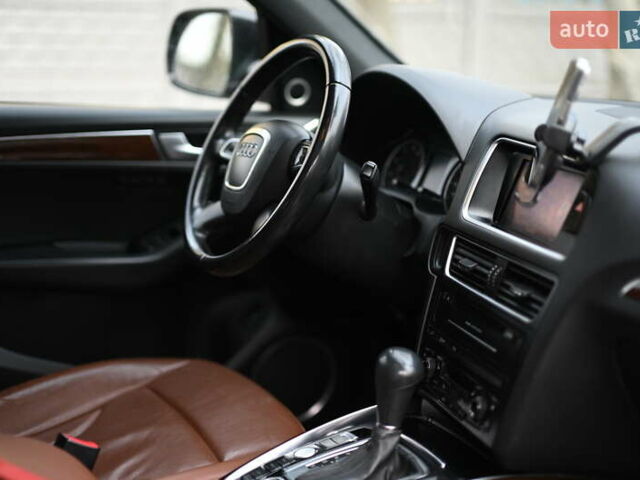 Чорний Ауді Ку 5, об'ємом двигуна 1.98 л та пробігом 210 тис. км за 12200 $, фото 17 на Automoto.ua