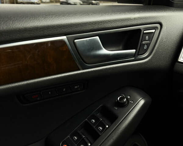 Черный Ауди Ку 5, объемом двигателя 1.98 л и пробегом 250 тыс. км за 11300 $, фото 11 на Automoto.ua