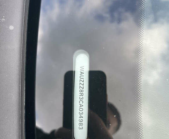 Черный Ауди Ку 5, объемом двигателя 1.97 л и пробегом 336 тыс. км за 15800 $, фото 12 на Automoto.ua