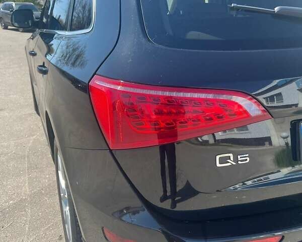 Чорний Ауді Ку 5, об'ємом двигуна 1.98 л та пробігом 230 тис. км за 11500 $, фото 12 на Automoto.ua