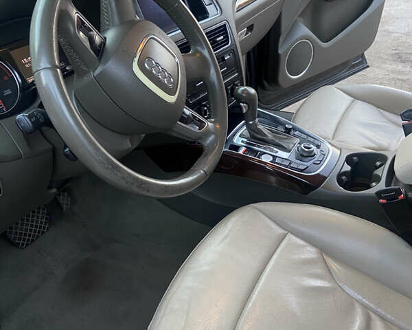 Черный Ауди Ку 5, объемом двигателя 1.98 л и пробегом 334 тыс. км за 11500 $, фото 12 на Automoto.ua