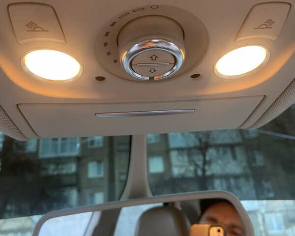 Черный Ауди Ку 5, объемом двигателя 1.98 л и пробегом 334 тыс. км за 11500 $, фото 17 на Automoto.ua